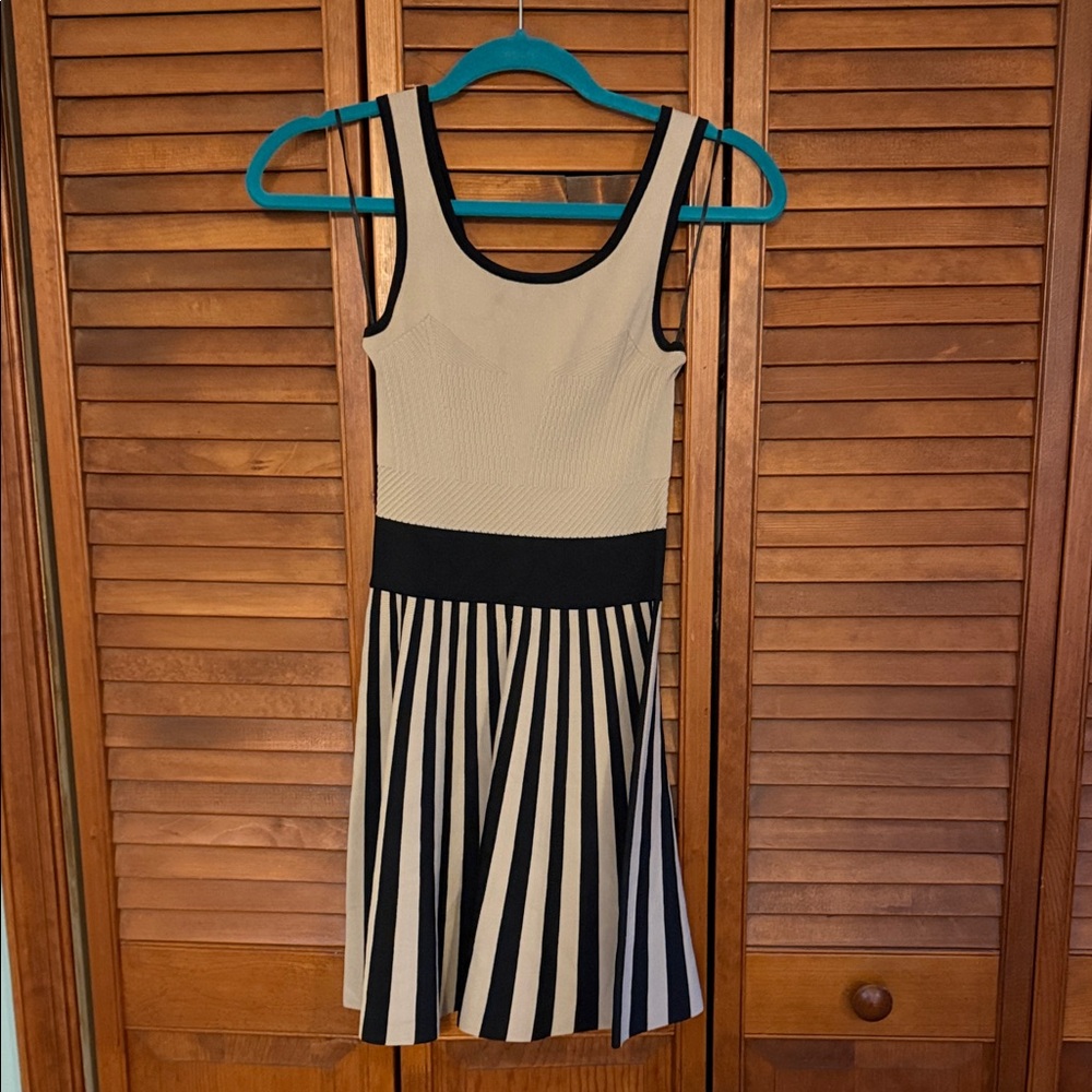 Guess Sleeveless Cream and Black Striped Fit-and-Flare Dress